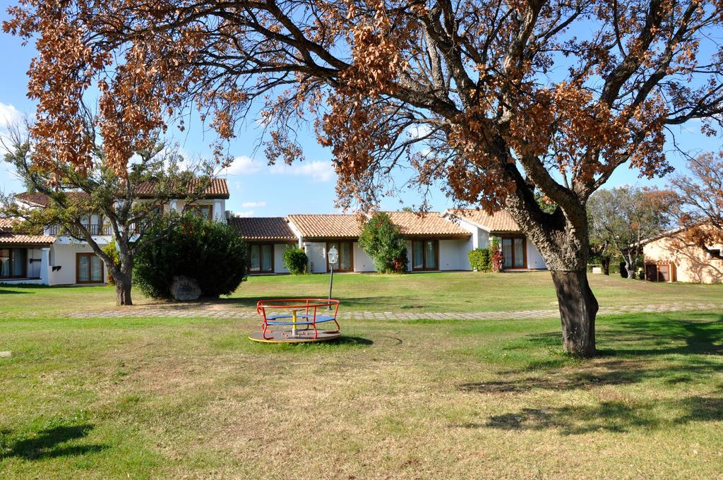 Residence Liscia Eldi San Teodoro  Esterno foto