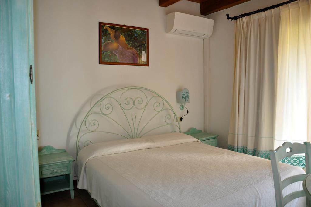 Residence Liscia Eldi San Teodoro  Esterno foto