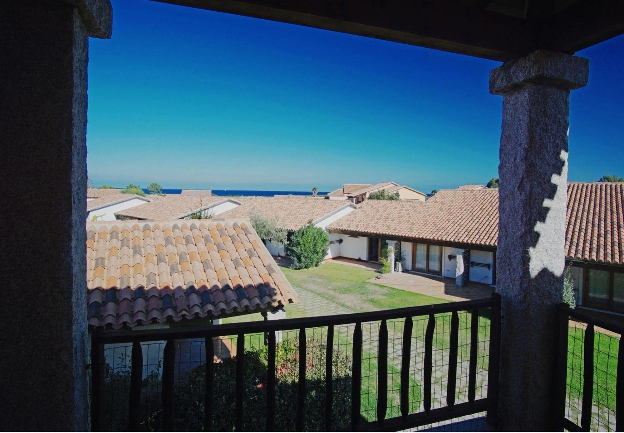 Residence Liscia Eldi San Teodoro  Esterno foto